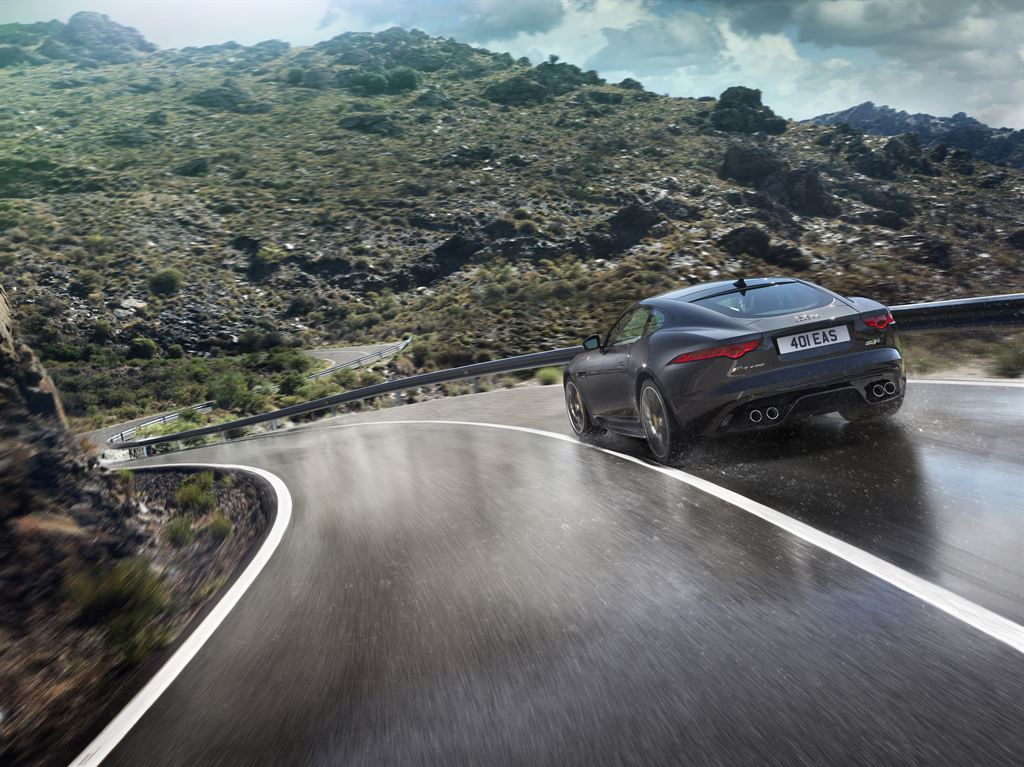Jag_FTYPE_16MY_AWD_R_Storm_Grey_Image_191114_05_LowRes