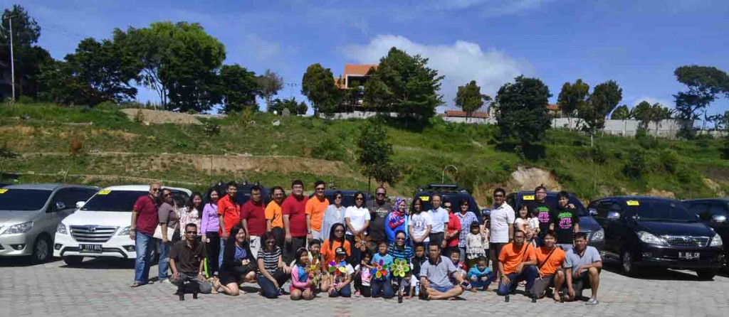 Keluarga Innova Community saat menghabiskan musim liburan akhir tahun lalu. 
