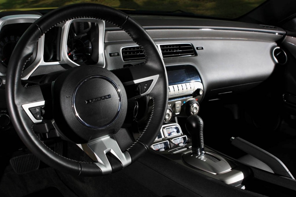Chevrolet Camaro Interior