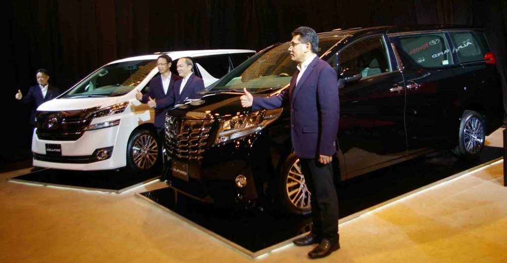 alphard baru 2015