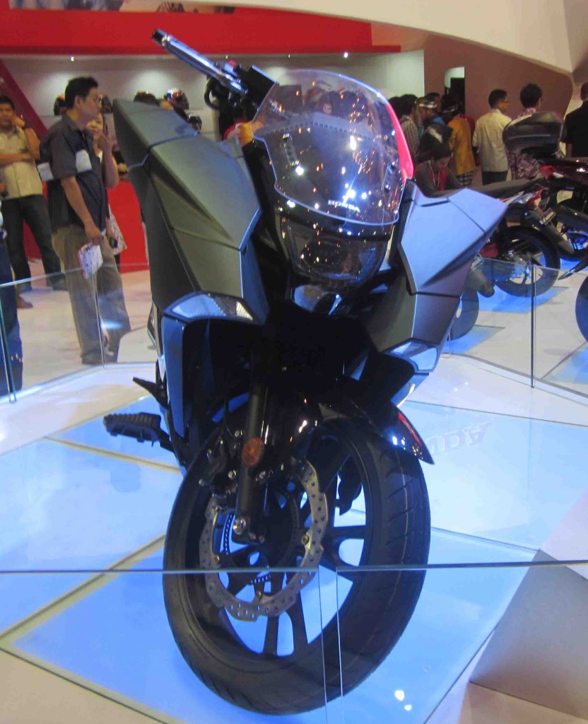 honda vultus depan