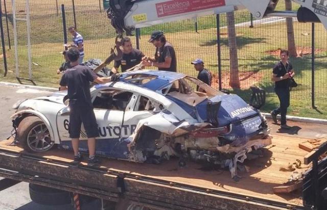 Kondisi Porsche 911 yang terlihat hancur