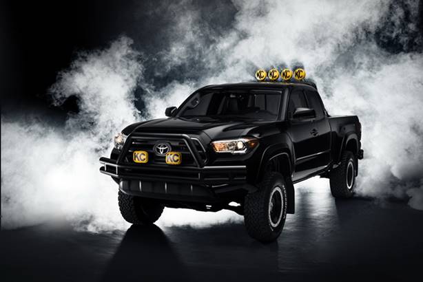 Toyota-Tacoma-Back-to-the-Future-1