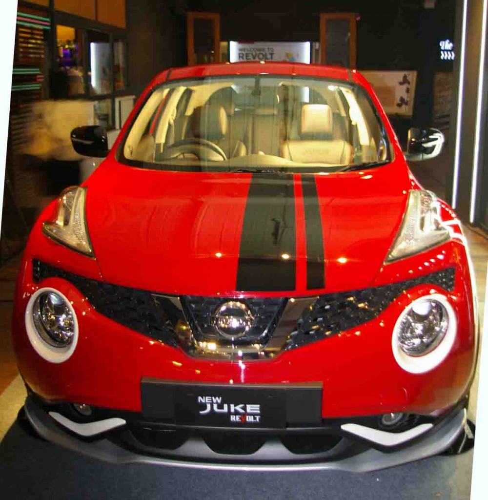 Juke Revolt depan