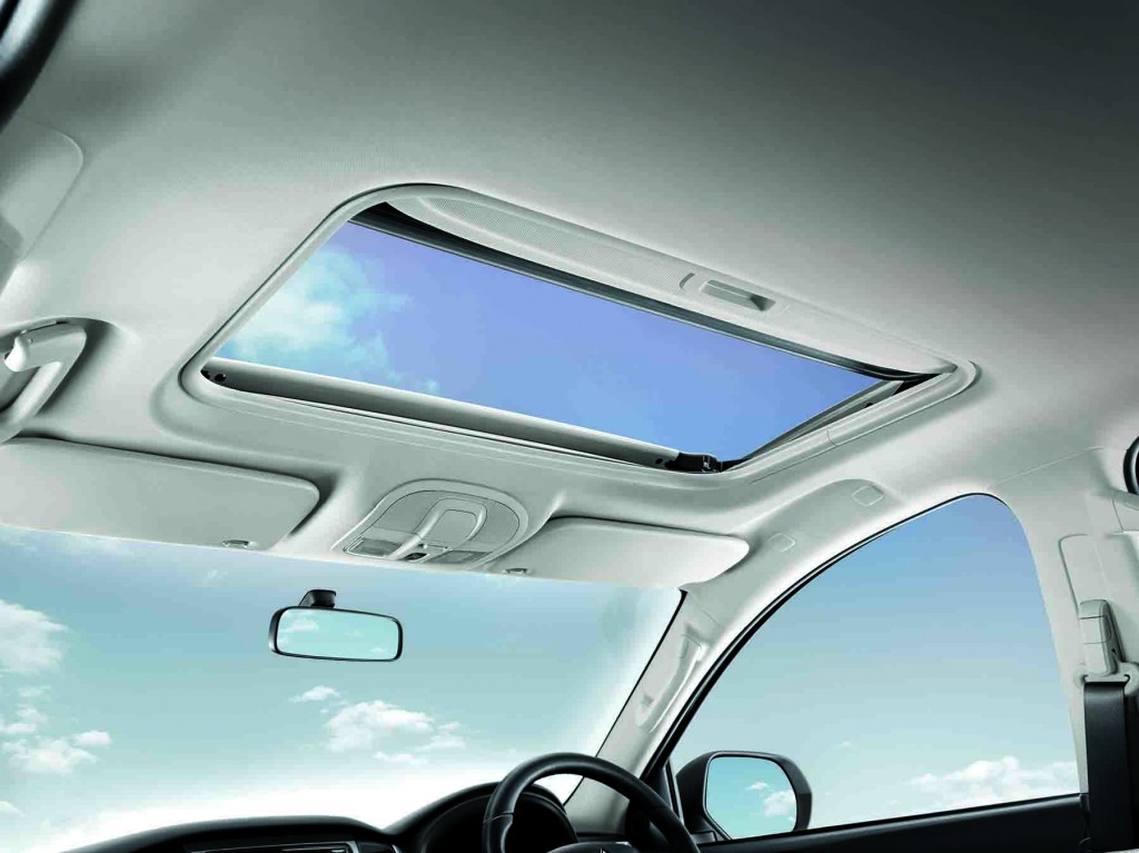 Sunroof (Dakar Only)