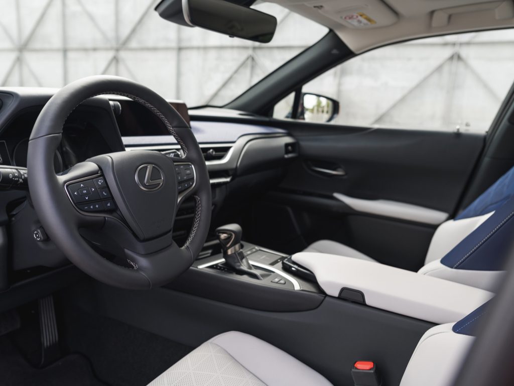 Interior Lexus UX terbaru