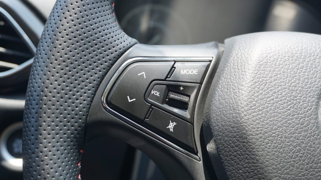 DFSK Glory 560 Interior (Carmudi/Badjora Ibrahim)