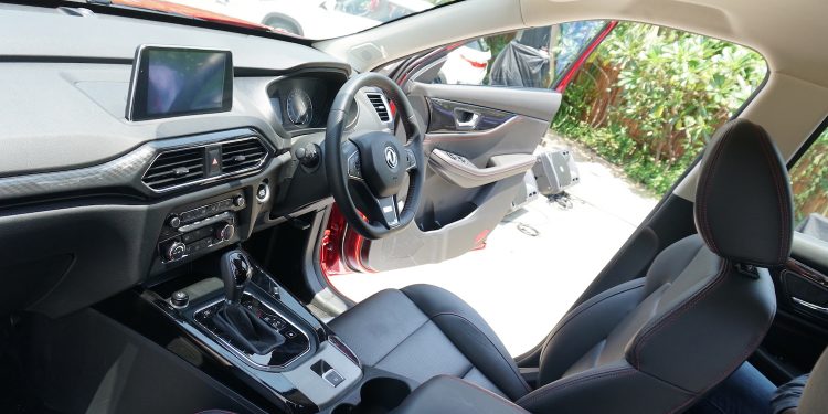 DFSK Glory 560 Interior (Carmudi/Badjora Ibrahim)