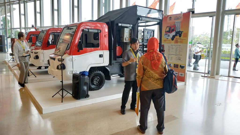 AMMDes mobil pedesaan