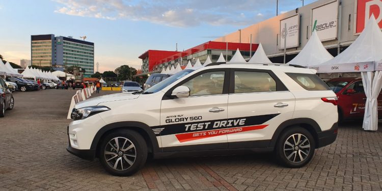 Promo mobil DFSK