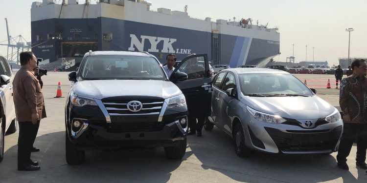 Toyota Fortuner Buatan Karawang Masih Disukai di Luar Negeri