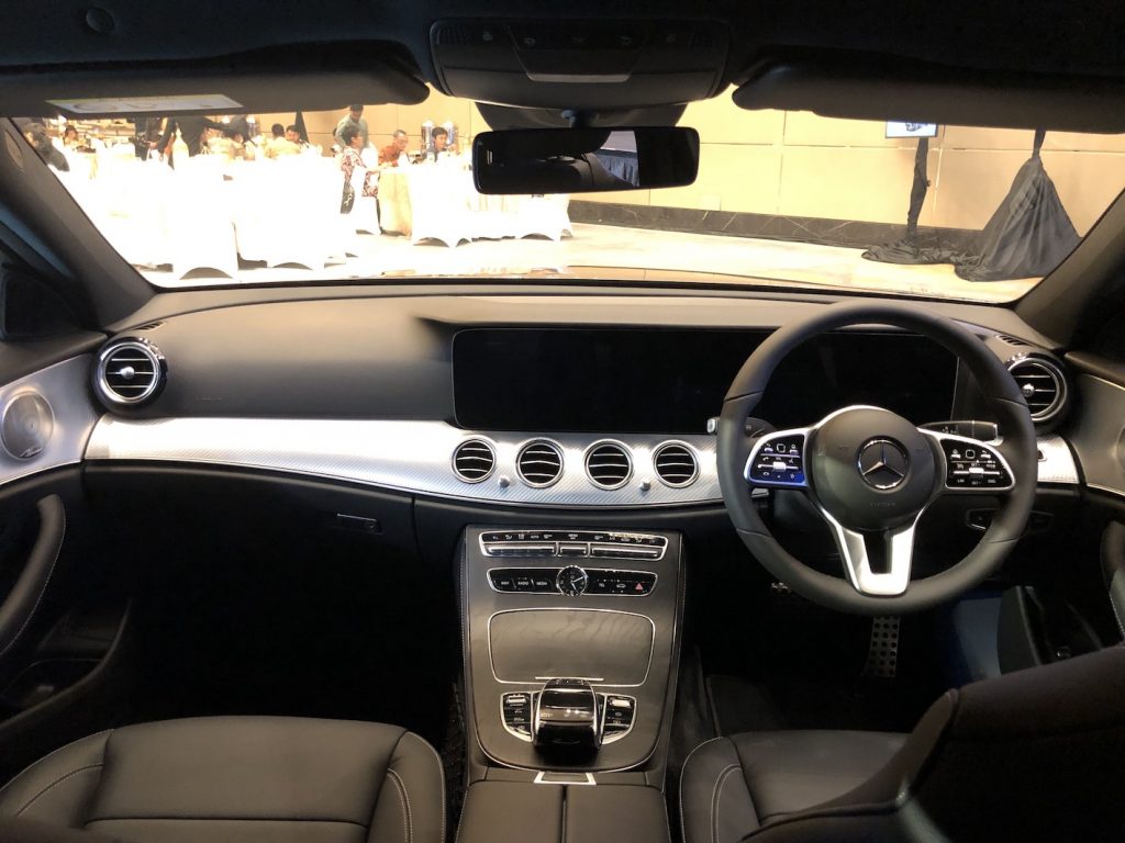 Mercedes-Benz E300 SportStyle Avantgarde Line