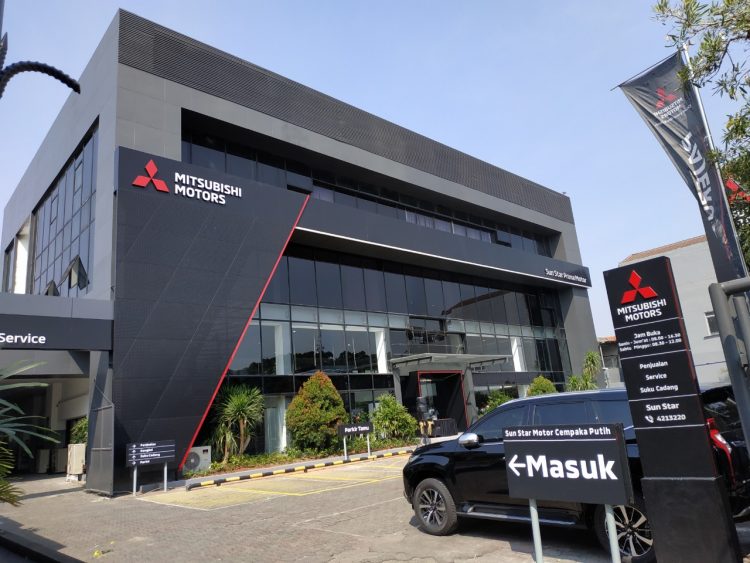 Diler Mitsubishi Cempaka Putih