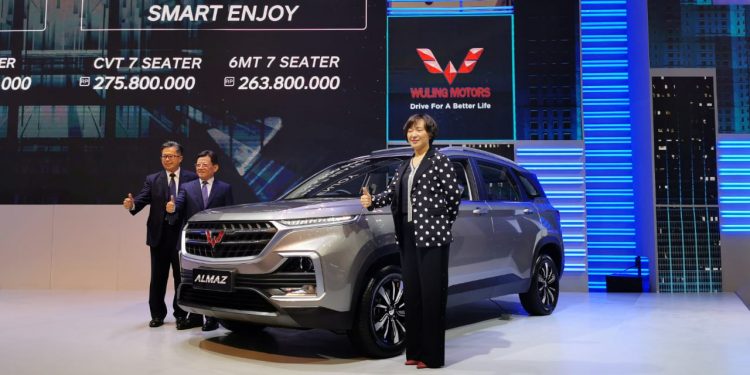 Varian Wuling Almaz