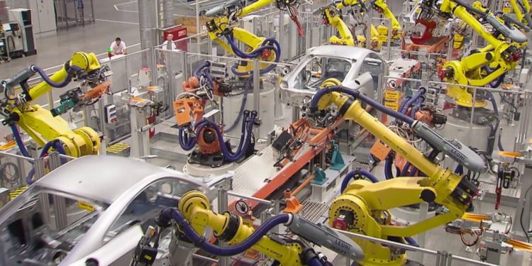 robotisasi sektor otomotif