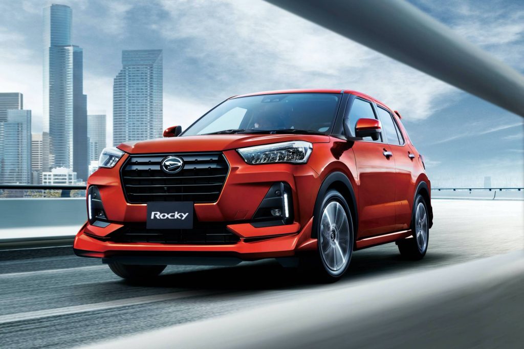 Eksterior Daihatsu Rocky versi modifikasi