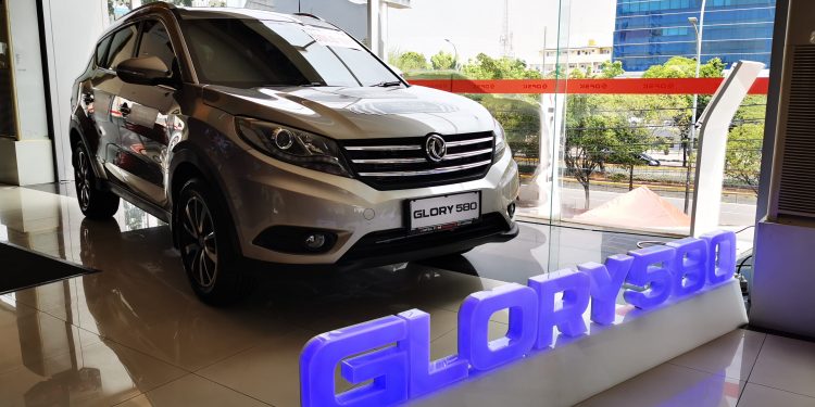 DFSK Glory 580 buatan Indonesia
