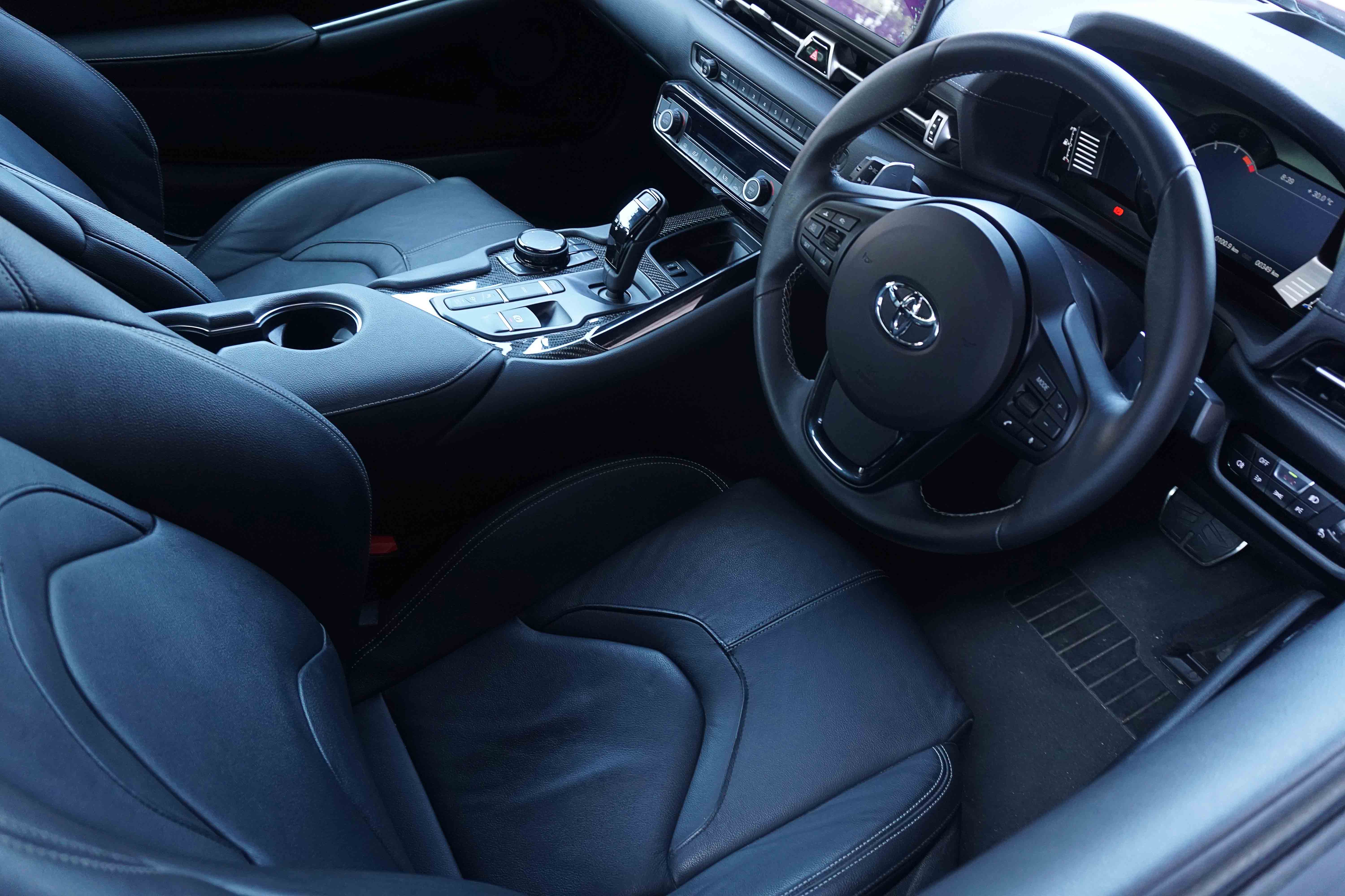 Bagian dalam Toyota GR Supra. Photo: Toyota
