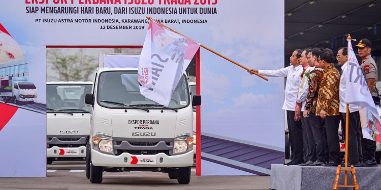 Industri otomotif