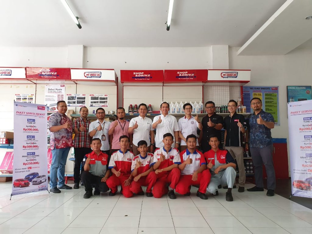 Shop&Drive gandeng Astra Daihatsu untuk memberikan paket servis hemat.