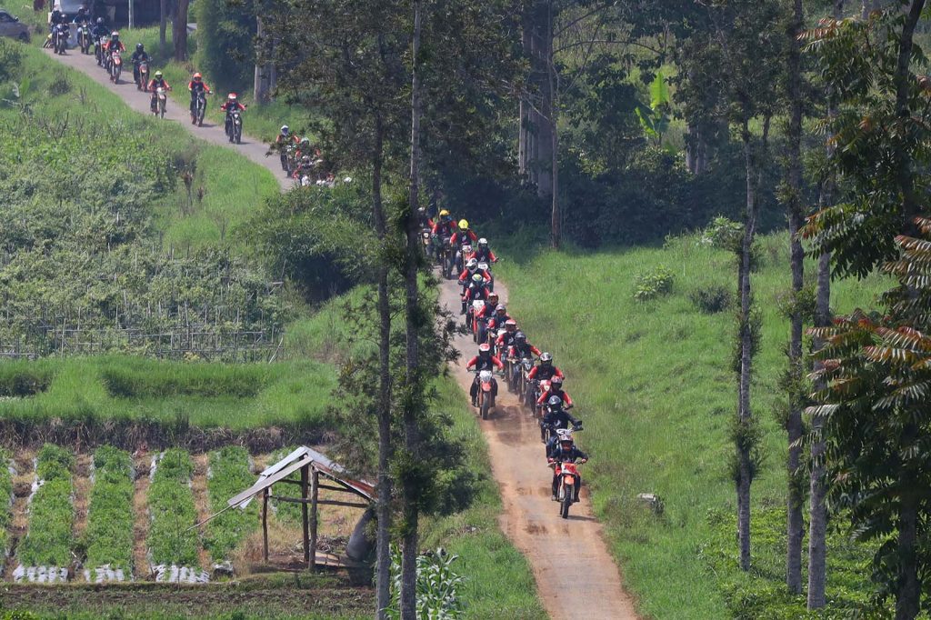 Honda CRF150L Day Leisure Adventure Camp sukses datangkan ratusan peserta pengguna Honda CRF150L