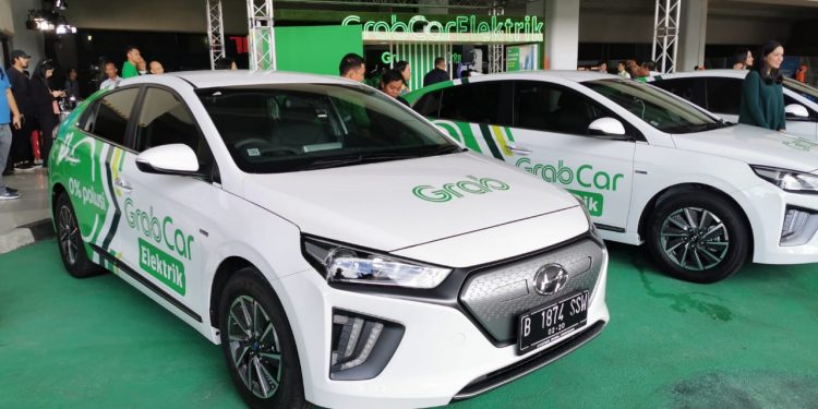 mobil listrik hyundai