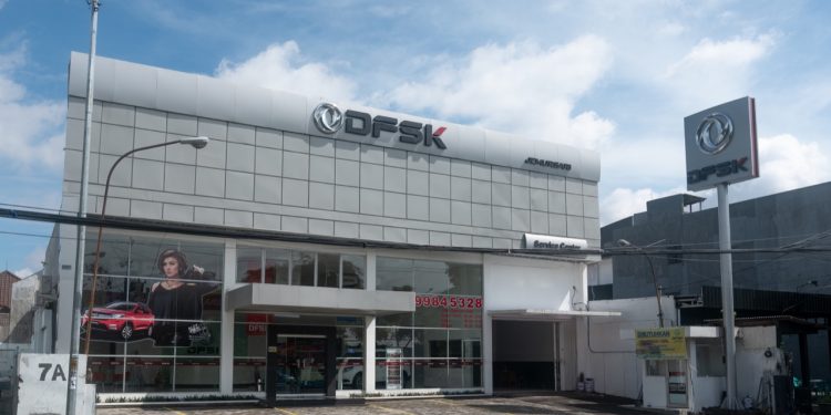 Diler DFSK di Jemursari, Surabaya