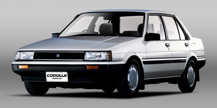 Toyota Corolla e80, Corolla GL