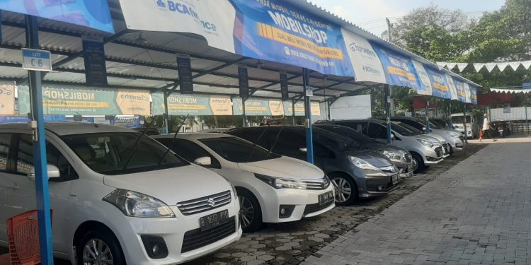 Mobil bekas 2021