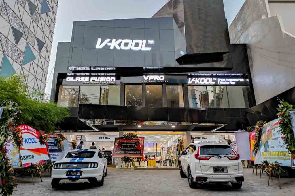 Bagian depan V-Kool PPF Surabaya