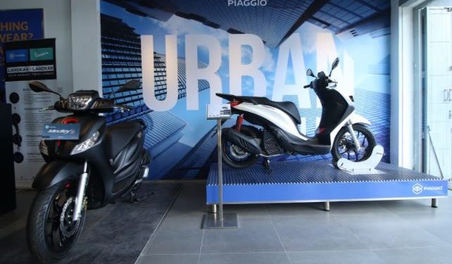 Ruangan showroom unit diler Vespa & Piaggio di Bandar Lampung, photo: istimewa