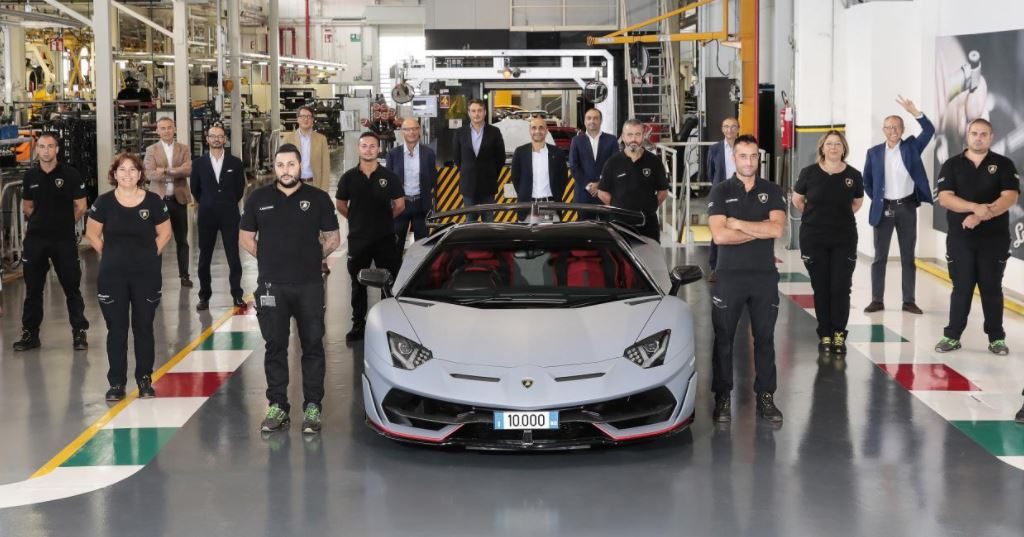 Mobil Lamborghini