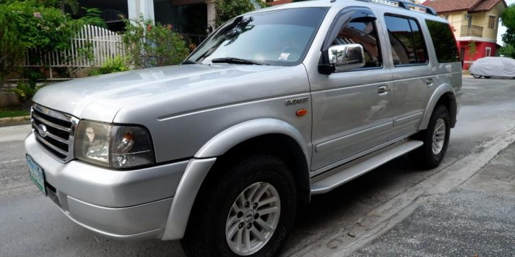 kekurangan ford everest