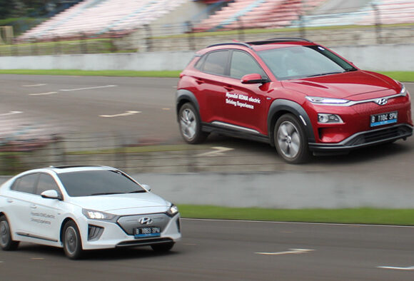 Test Drive Hyundai IONIQ dan Kona Electric