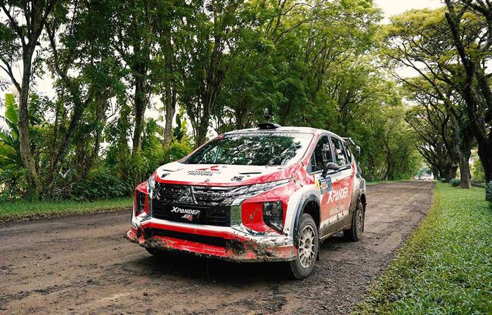 Mitsubishi Xpander AP4