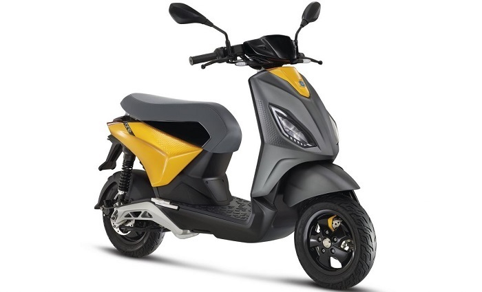 Skuter listrik Piaggio One