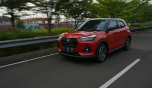Test drive Daihatsu Rocky