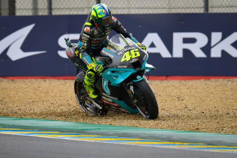 valentino rossi petronas yamaha