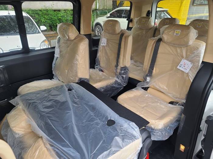 Hyundai Staria 11 Seater Filipina
