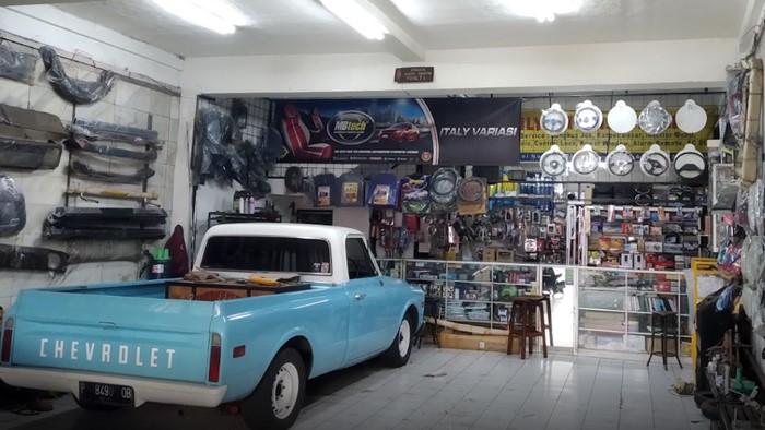 Italy Variasi Mobil Bandung