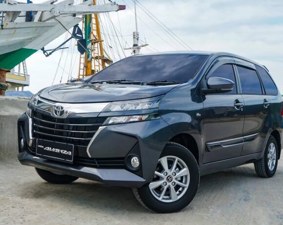 Kelemahan Penggerak Roda Belakang Avanza