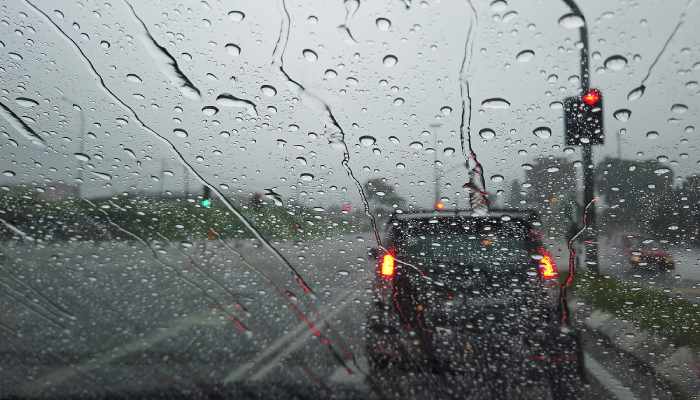 Berkendara Aman Saat Musim Hujan Ala Suzuki