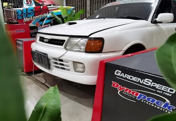 Bengkel Mobil Balap Garden Speed