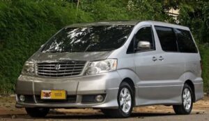 Toyota Alphard 2005