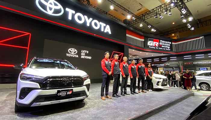 new corolla cross gr