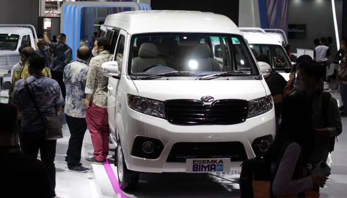 Esemka Bima EV Passenger Van