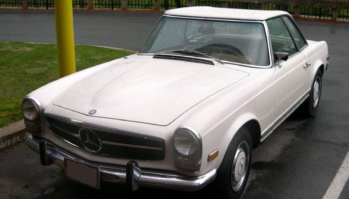 Harga Aslinya Miliaran, Mercedes-Benz _Pagoda_ Dilelang Mulai Rp200 Jutaan