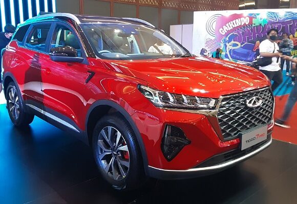 Tampilan Chery Tiggo 7 Pro yang dipamerkan dalam GJAW 2023.