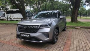 Test drive Wuling Alvez