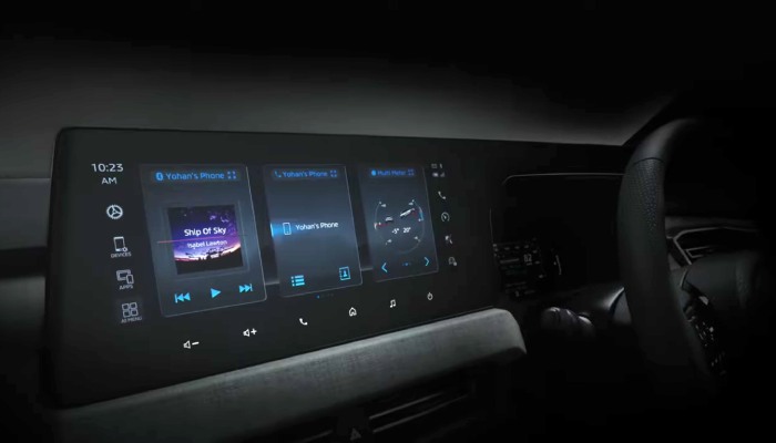 Interior SUV Baru Mitsubishi